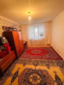 Продам 2-х ком-ю кв район 8-я школа