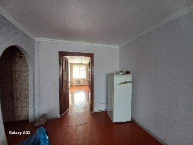 Продам 2-комнатную квартиру 1-9 4 этаж