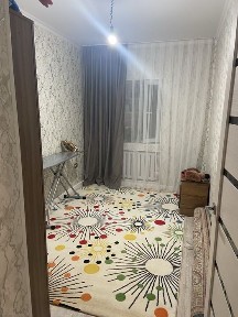 Продам добротной огромный дом. С ремонтом возле трассы.