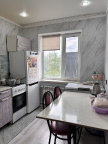 Продаем квартиру 2-х комнатную.