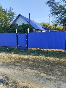 Продаётся дом с большим участком в посёлке Пугачево