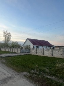 Продается частный дом с большой территорией!