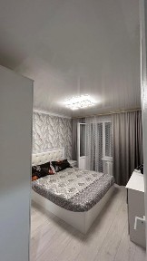 Продаётся 3-х комнатная квартира на 10-ом мкр