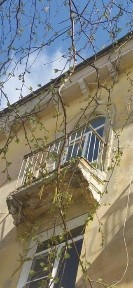 3-х. к. по ул. Антона Чехова (быв. Кирова), 64; 77 кв. м.3/3 этаж