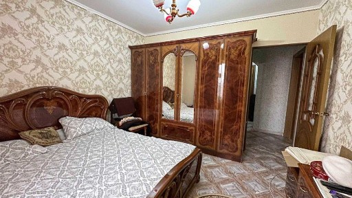 продам квартиру в уютном теплом доме Равиль Империя