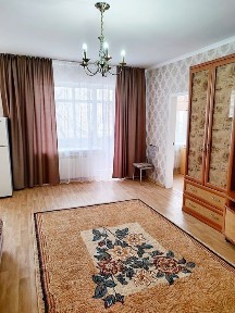 Сдается 2 ком квартира в центре города ДК.