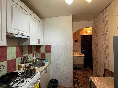 продам квартиру малосемейного типа КСК