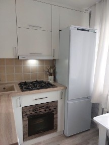 Продам 2 комнатную квартиру. район Уют.