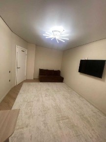 Продается 1 ком 2-база площадь 50