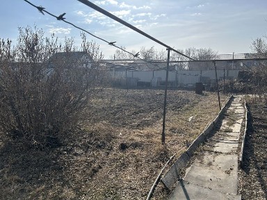 Продам частный дом в старой части города Хромтау