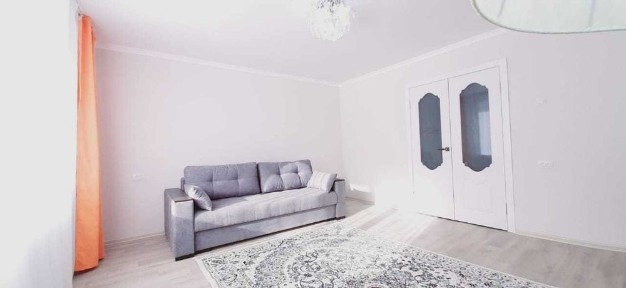 Сдаю однокомнатную квартиру Таттимбета 17