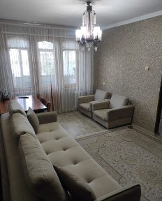 Продам 3-х комнатную квартиру в районе Бэста