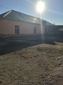 Здание аренды ға беріледі.