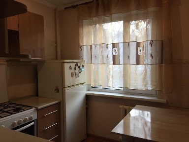 Продаётся 1 ком квартира в мкр. 8 на Абая - Утеген батыра