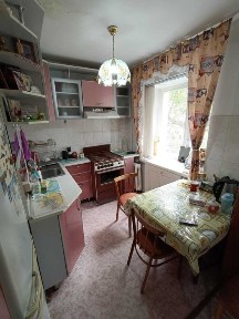 Центр 3 комнатная квартира на третьем этаже от хозяина