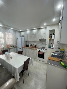 3-х ком 6 мкр. кухня 12 м2 2 лоджии