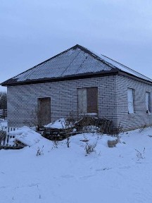 3 - комнатный недостроенный дом Мясокомбинат-3