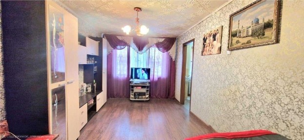 Продам 2-комнатную квартиру в уютном районе Пришахтинска