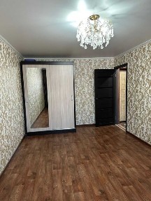 1 комн. Металлургов 5эт/5 Не угловая, солнечная, крыша залита. РядомЦУМ