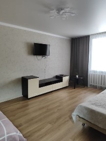 Сдам посуточно 1 комн квартиру в центре, район Акжелкена