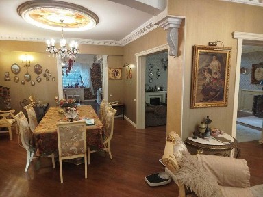 // Особняк 320 кв. м. 2 эт. Отличная локация. Дизайнерский ремонт