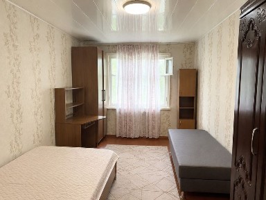 Продам квартиру барачного типа.