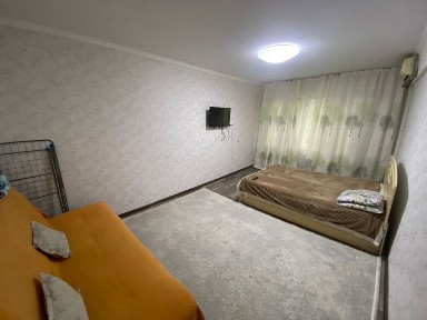Сдам 1,5 ку на КШТ, Казыбек би 30, посуточно и почасово