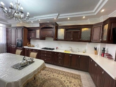 Продам 5ти комн квартиру в р ЖК Зеленая долина