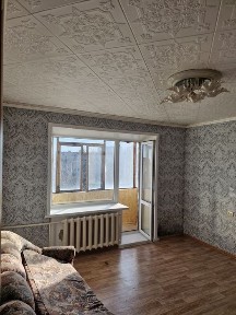 Продам двухкомнатную, 6мкр, д49