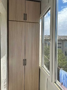Продается 4 комнатный квартира в тихом районе.
