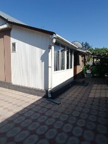 Продаётся уютный дом в тихом районе по Акша батыра