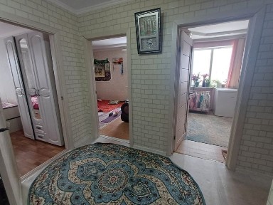 продам 3х комнатную квартиру на малышке