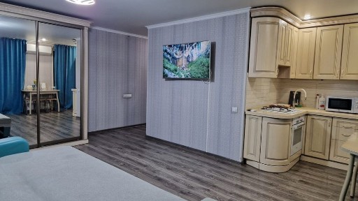 Сдам 1 комн квартиру ЛЮКС р-н центрального рынка
