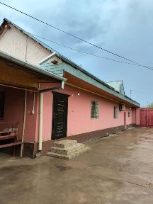 Продам или обменяю большой дом с времянкой и гаражом!