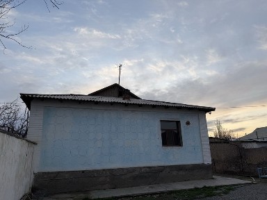 Срочно үй сатылады, үлкен трассаның бойында