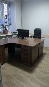 Сдам 2 кабинет мебелерованных в офисе