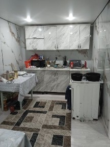 Дом вдоль трассы