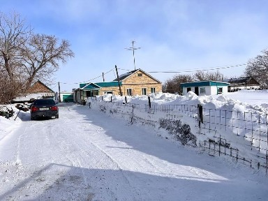 В п. Северо-западный 6 комнатный дом