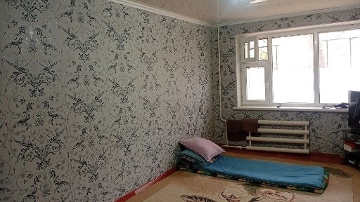 Срочно продам 4х комнатную квартиру на 1ом этаже