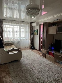 Продам двухкомнатную квартиру в центре