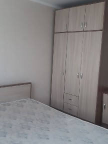 Сдам 2 комнатную квартиру