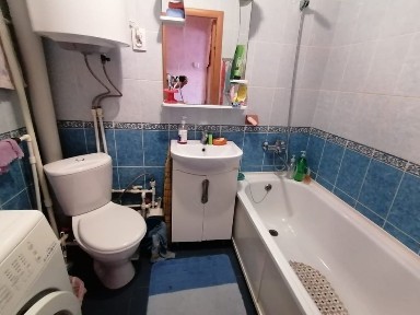 Продам 2 комнатную квартиру