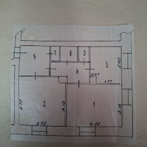 Продам двух-комнатную в р-не ДКМ