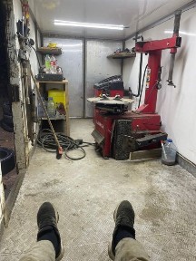 Продам шиномантаж с буткой торг ест