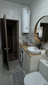 СРОЧНО продам благоустроенный дом Бензострой или обмен на квартру!