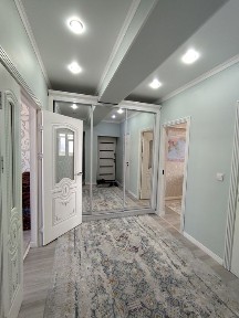 Срочно продается 2х комнатная квартира на 3 этаже 12 мкр 21 дом