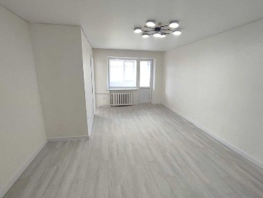 3комн., Кирпич, Детский Мир, Свежий Ремонт, Распашенка