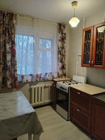 Сдам двух комнатную квартиру.