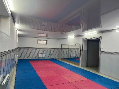 сдам в аренду спортзал и кабинеты, район Цемпоселок, Семей