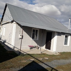 Продам частный 3х ком дом8/9 с хоз постройкой7/9